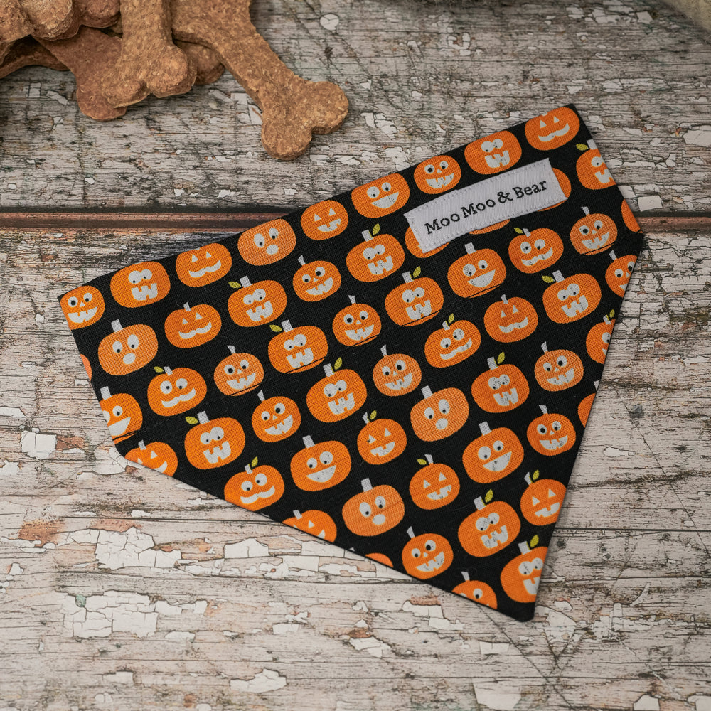 HALLOWEEN PUMPKIN DOG BANDANA