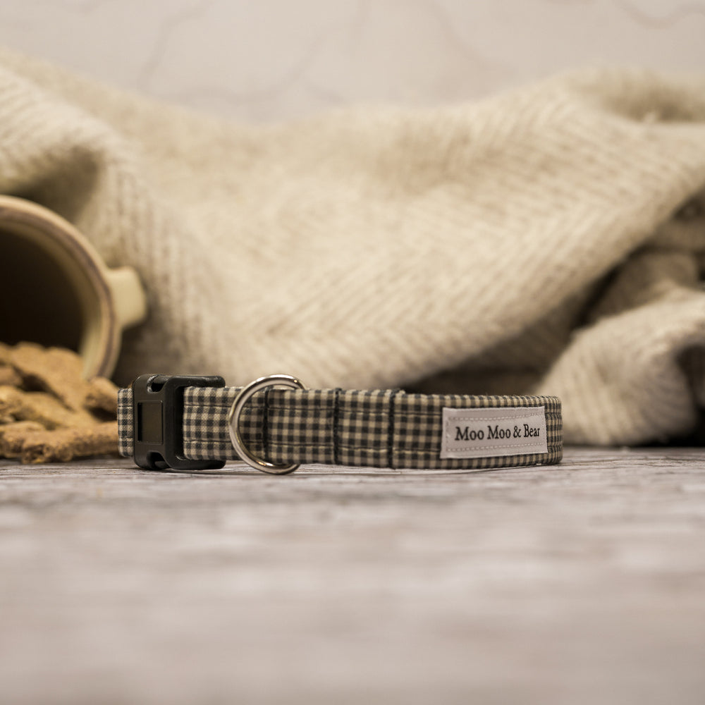 'PETITE GINGHAM IN GREIGE' DOG COLLAR AND OPTIONAL LEAD