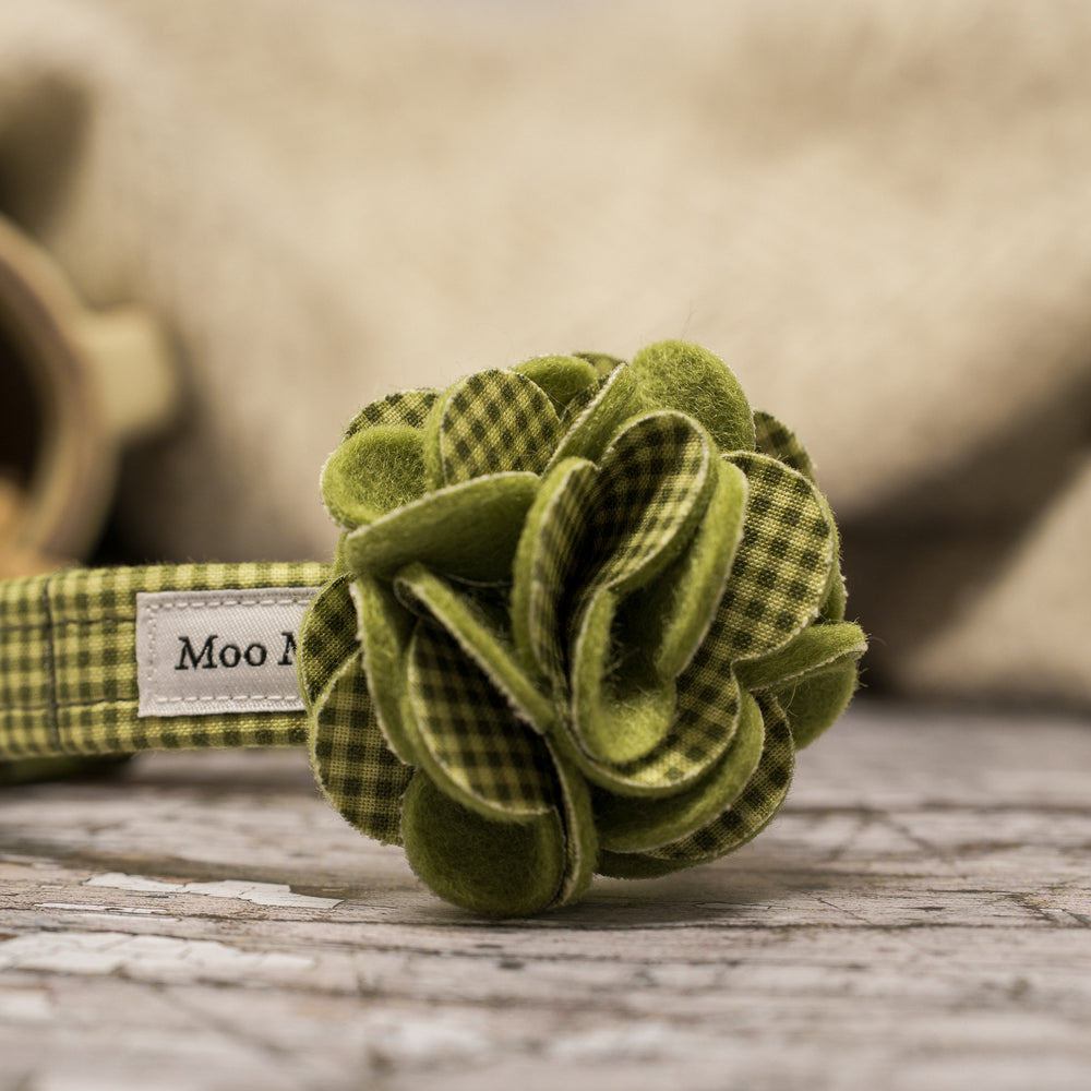 ASSORTED DOG COLLAR FULL FELT FLOWER IN A CHOICE OF FABRICS