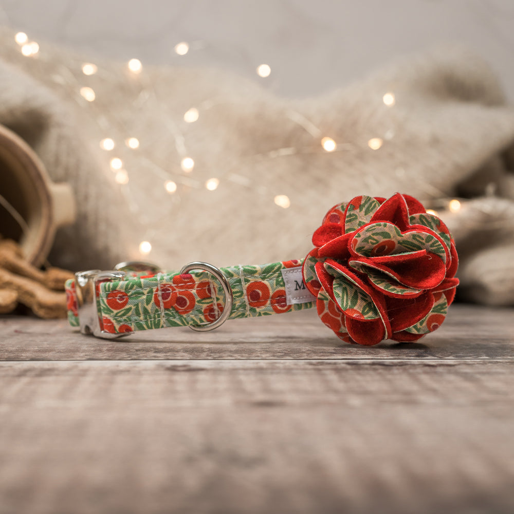LIBERTY YEW BERRY FULL  FELT DOG COLLAR FLOWER